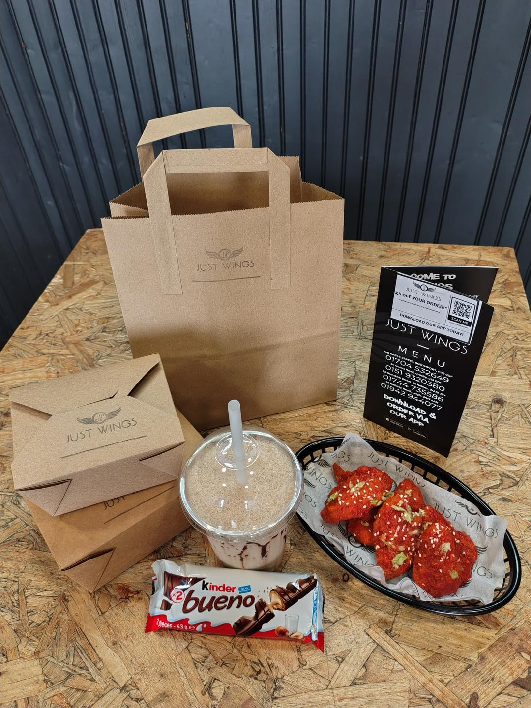 Just Wings takeaway boxes